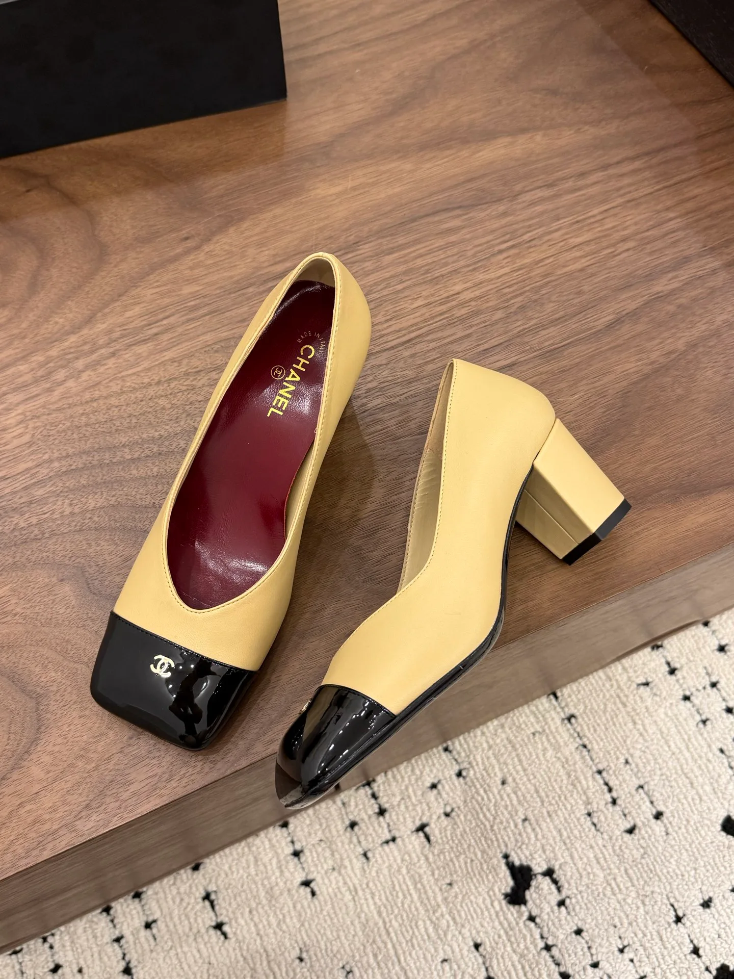 Туфли Женские Chanel 13256844