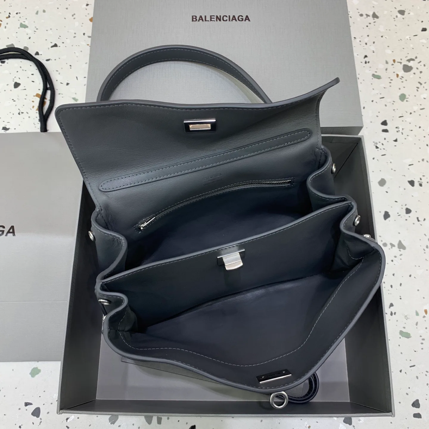 Классические Сумки Женские Balenciaga 13364004