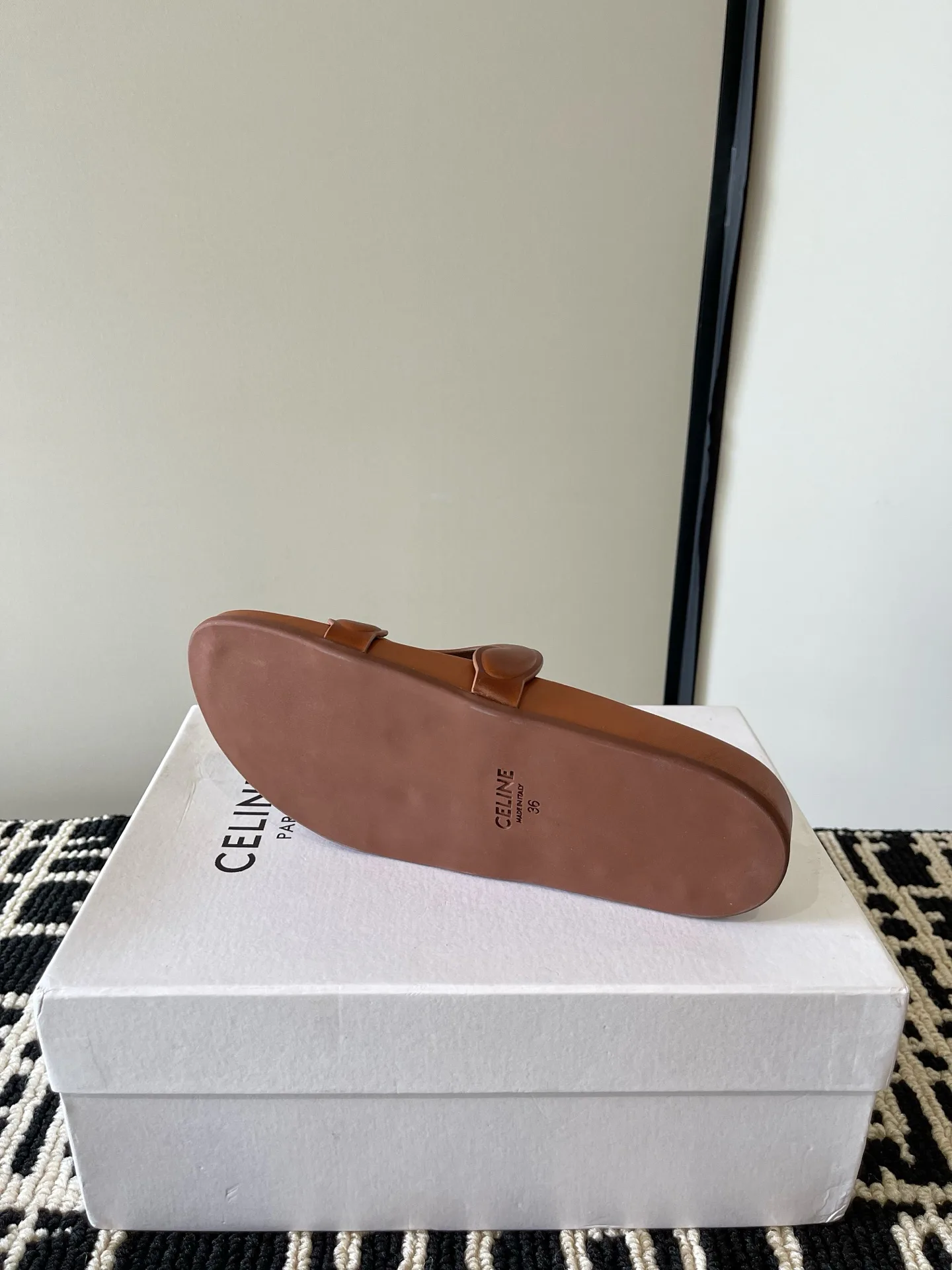 Шлепанцы Женские Celine 17580712
