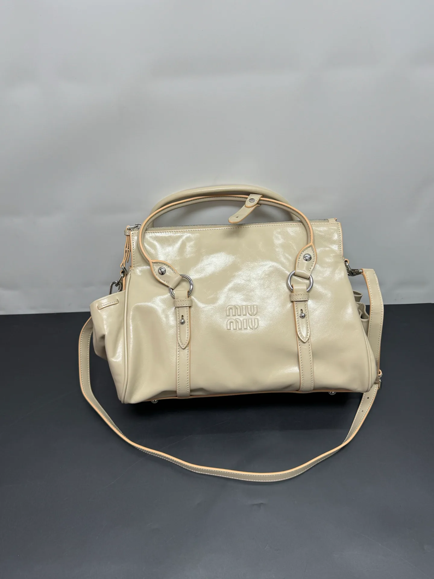 Классические Сумки Женские Miu Miu 18221851