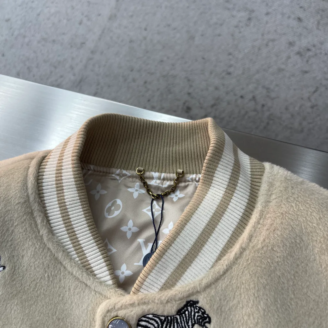 Куртки И Пуховики Мужские Louis Vuitton 1265354