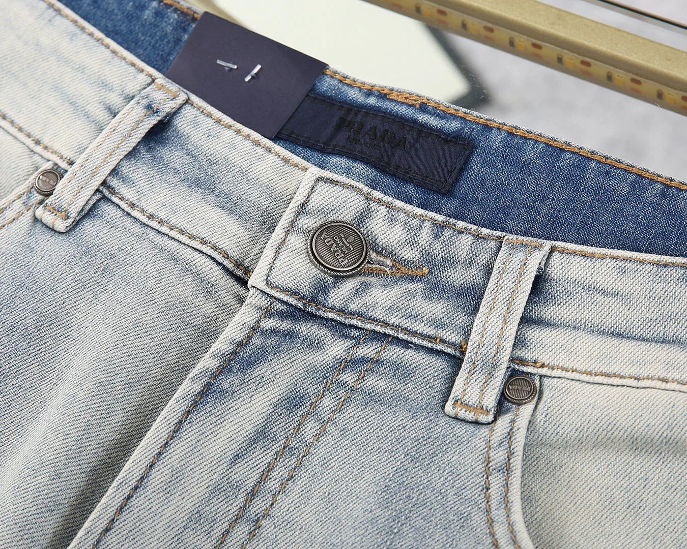 Джинсы Мужские Prada 31290