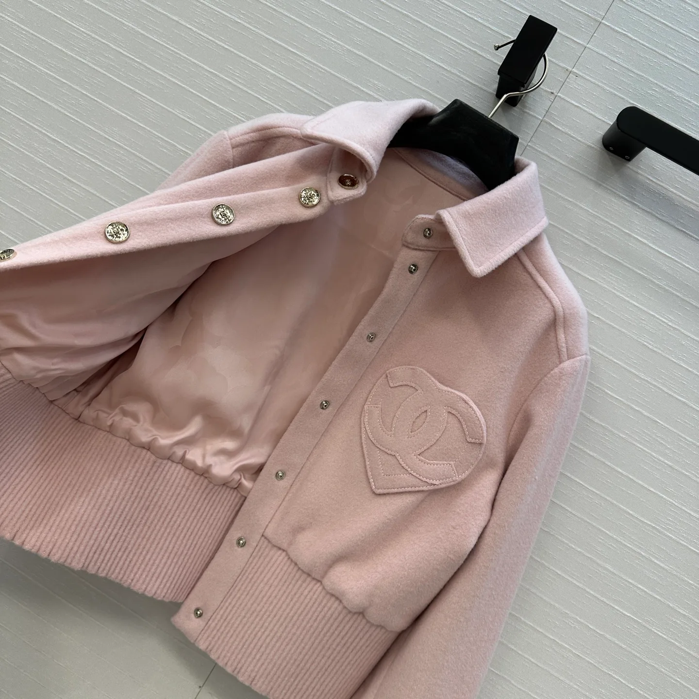 Куртки И Пуховики Женские Chanel 166952