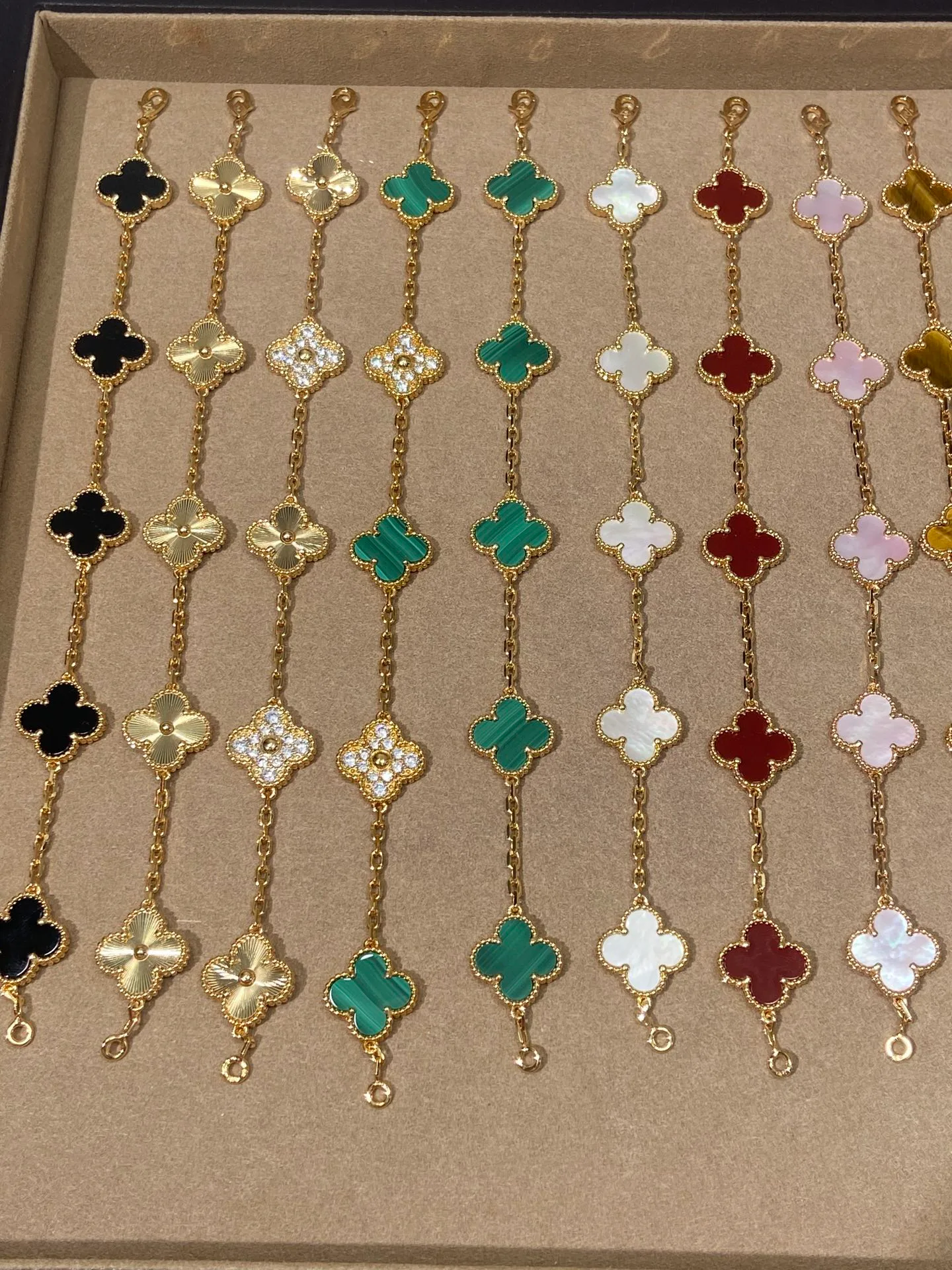 Бижутерия Van Cleef & Arpels 10814