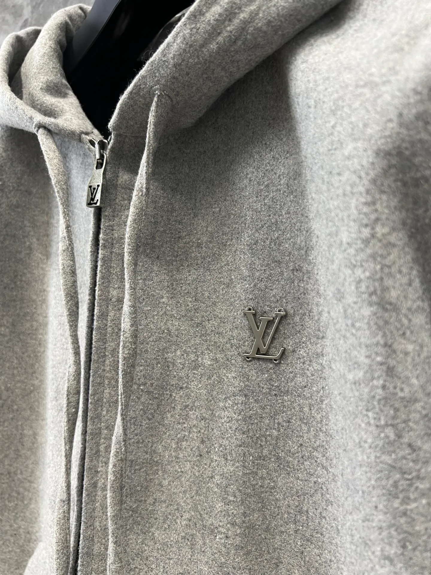 Свитшоты Женские Louis Vuitton 7483