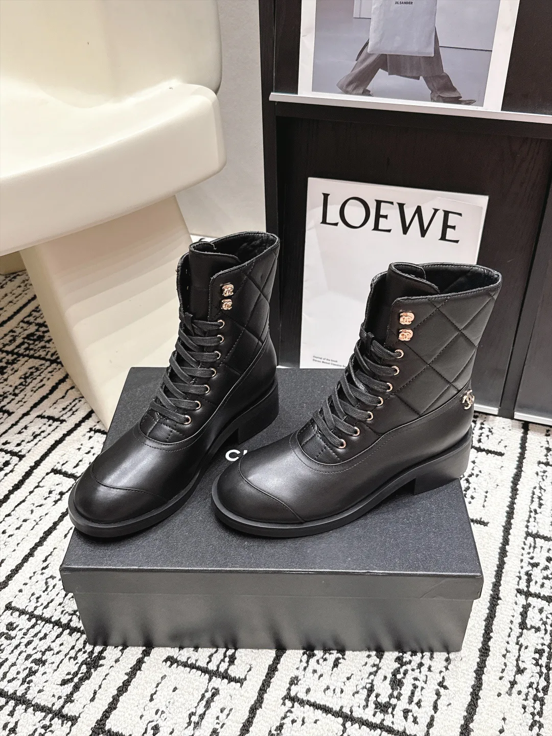 Ботинки Женские Chanel 18497863