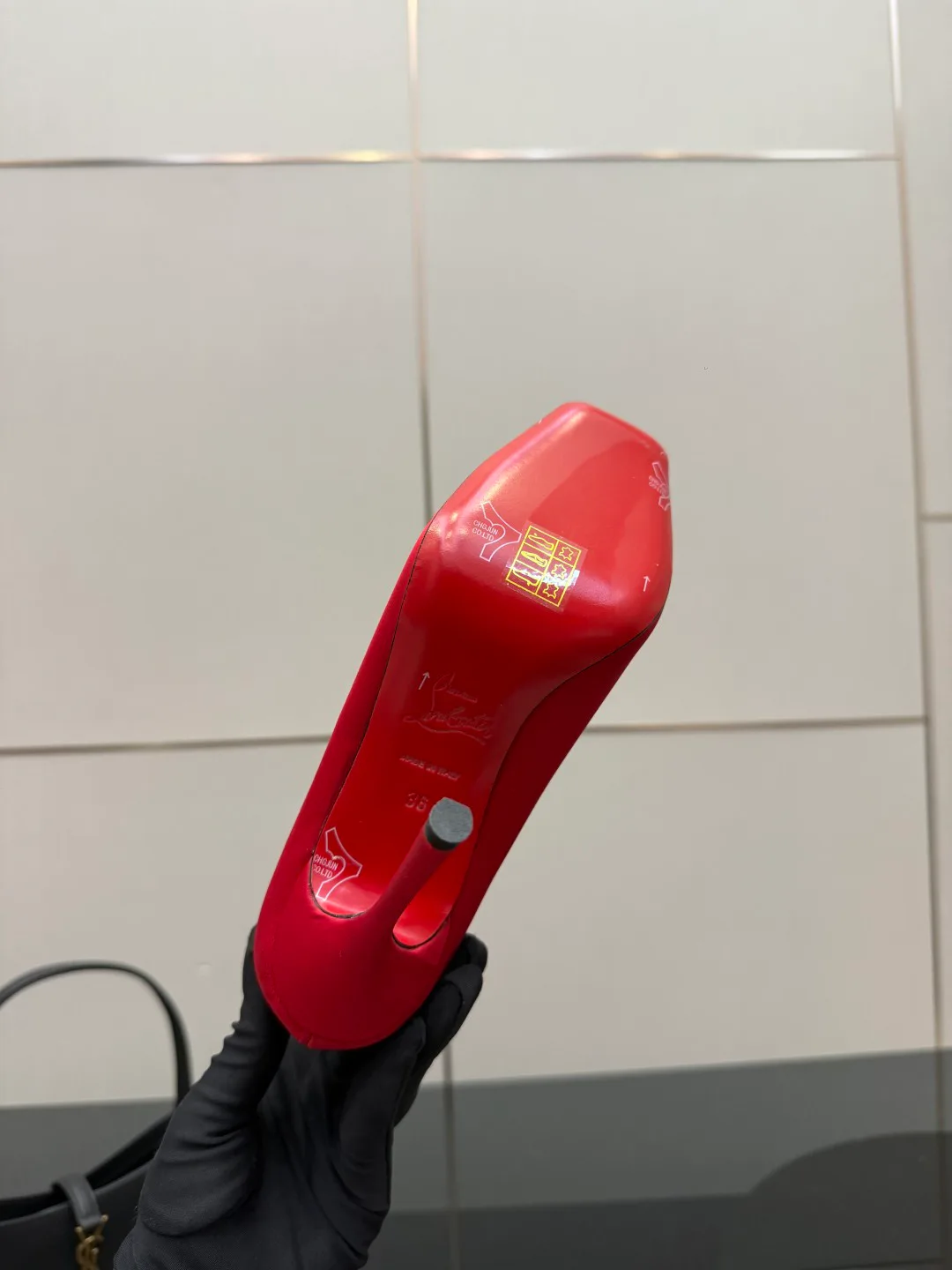 Туфли Женские Christian Louboutin 339129