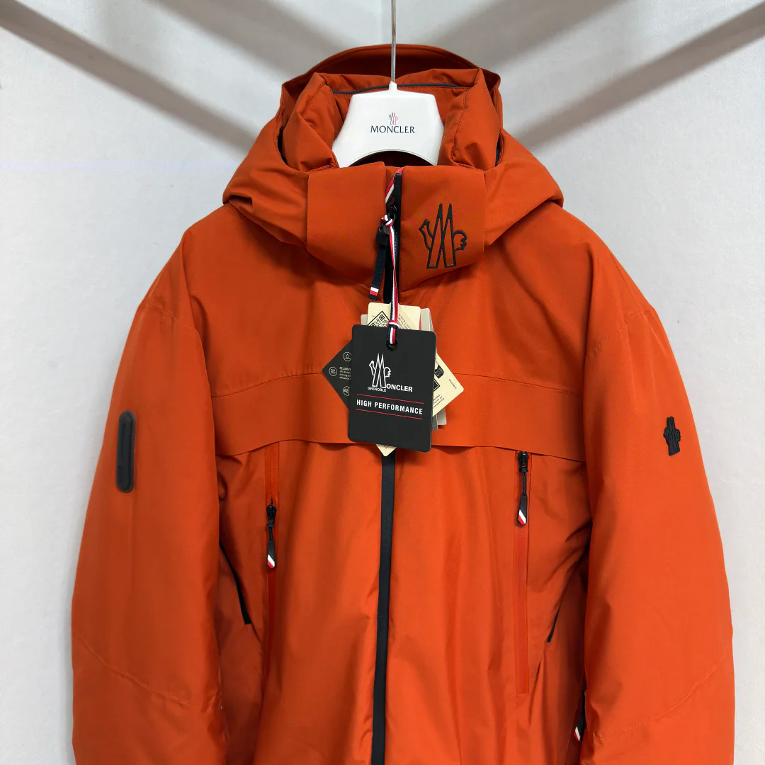 Куртки И Пуховики Мужские Moncler 495376