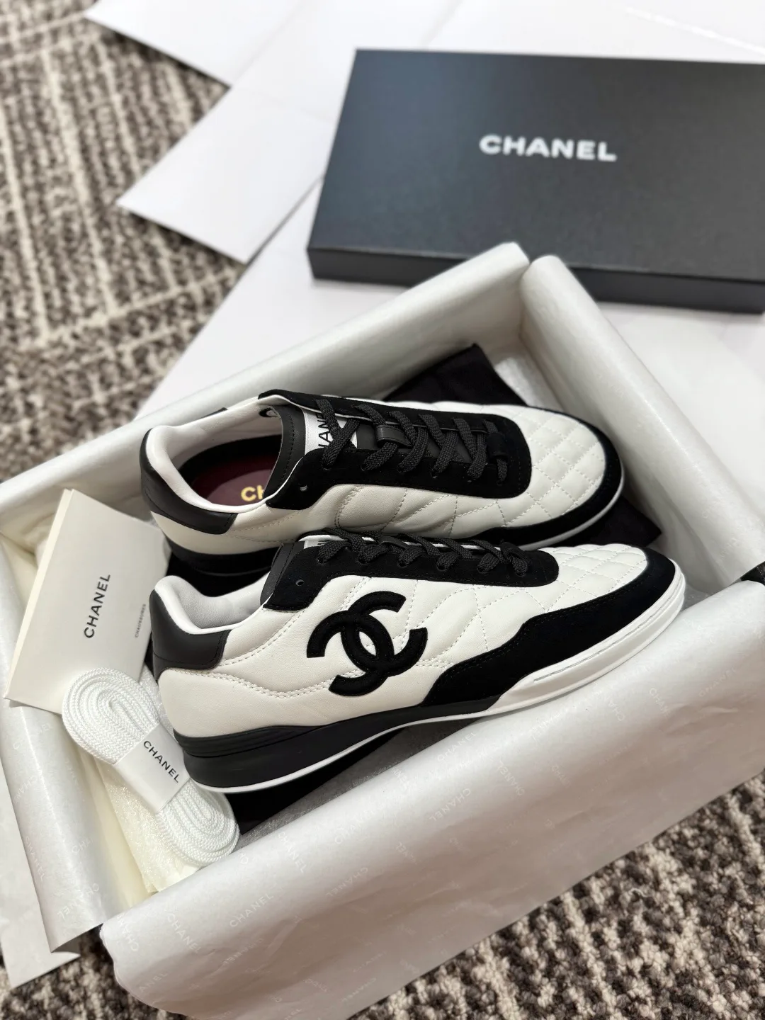 Кроссовки Женские Chanel 13454905