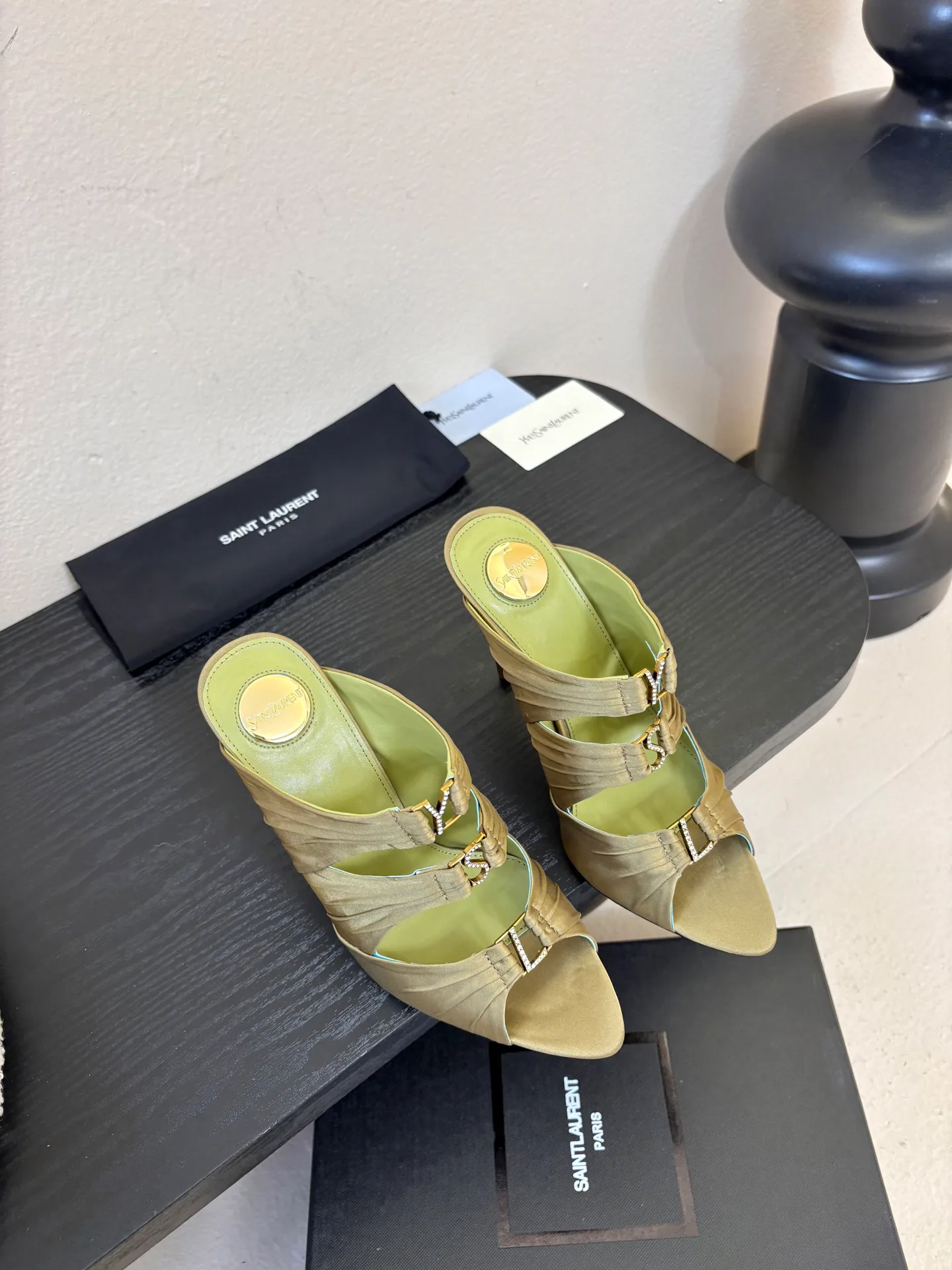 Босоножки Женские Saint Laurent 1125621