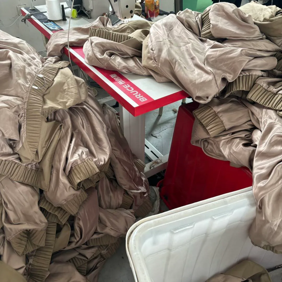 Куртки И Пуховики Женские Louis Vuitton 412769