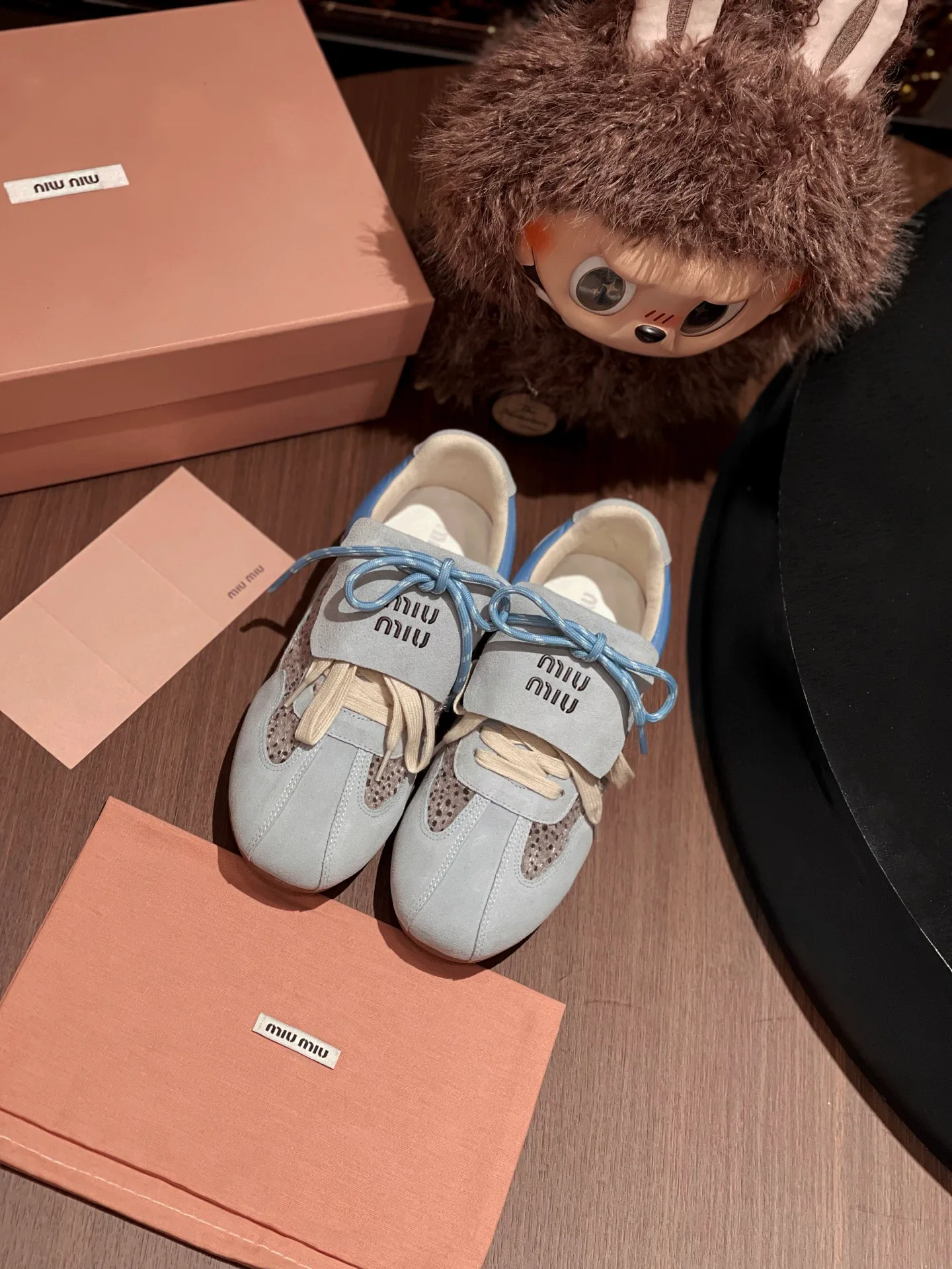 Кроссовки Женские Miu Miu 24340