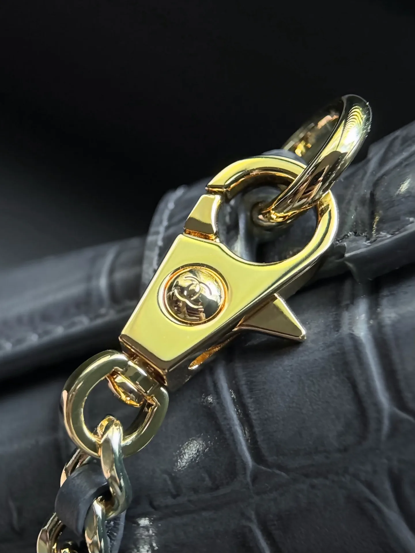 Классические Сумки Женские Chanel 18147817