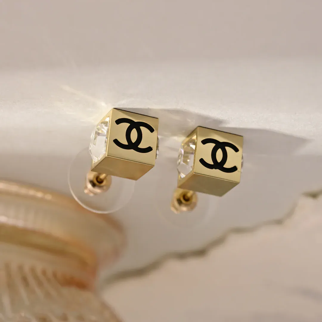 Бижутерия Chanel 5019018