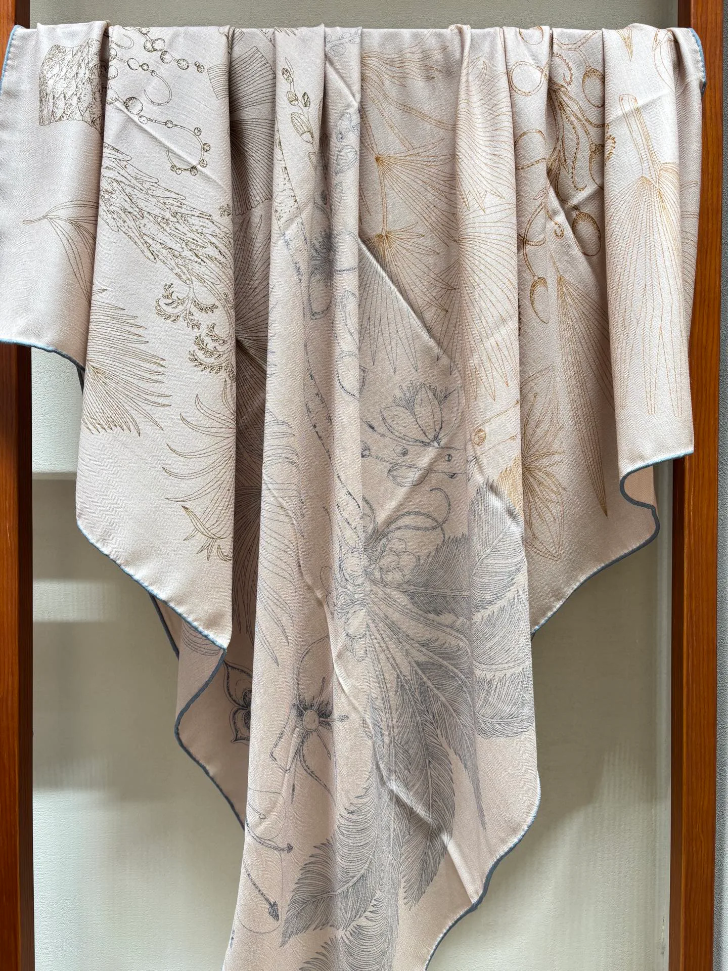 Шарфы Hermes 251432