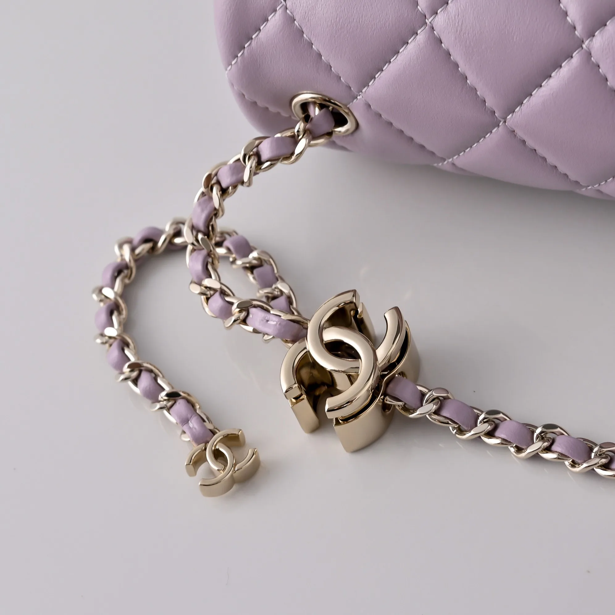 Классические Сумки Женские Chanel 17802235