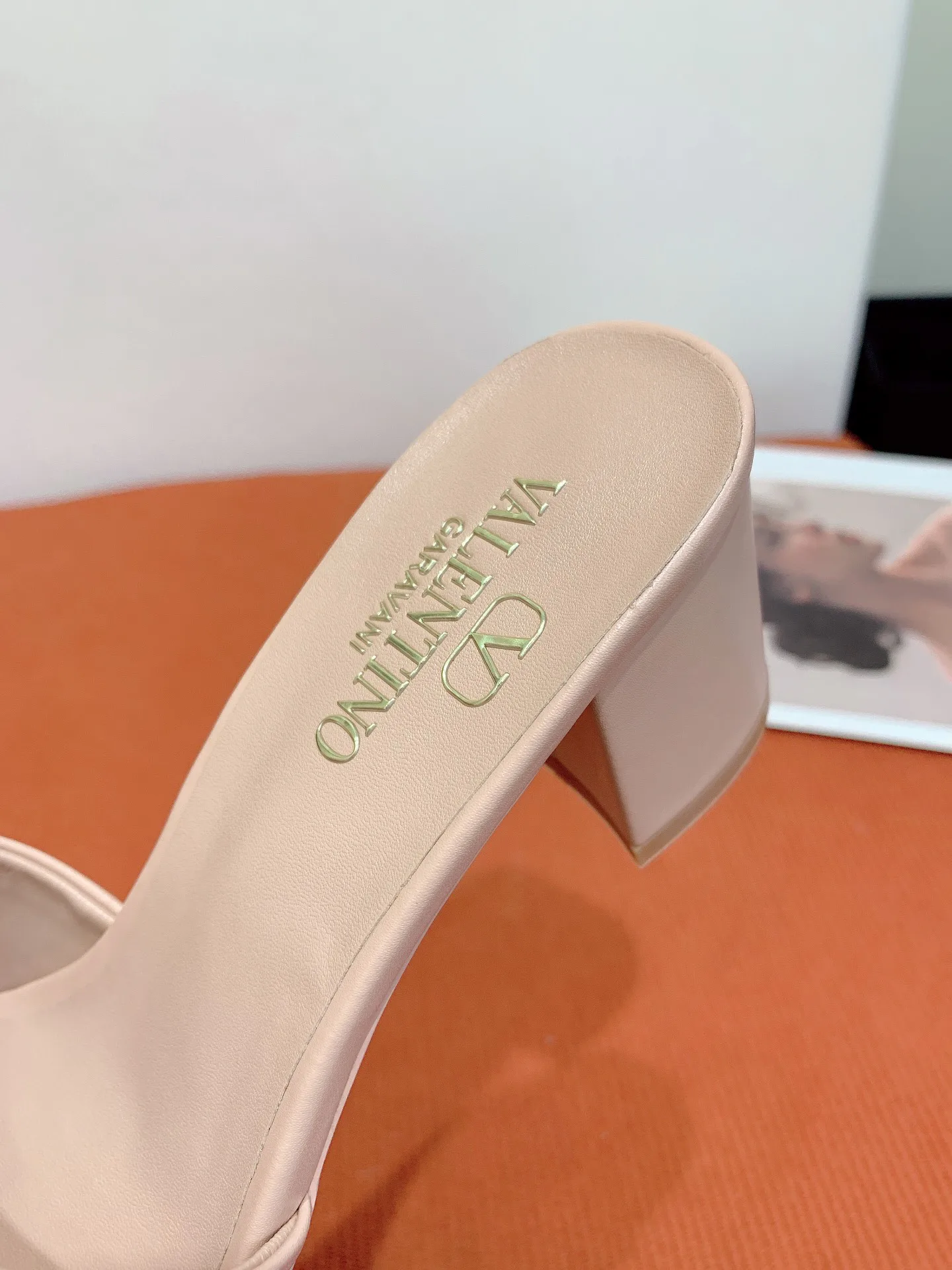 Босоножки Женские Valentino 748157