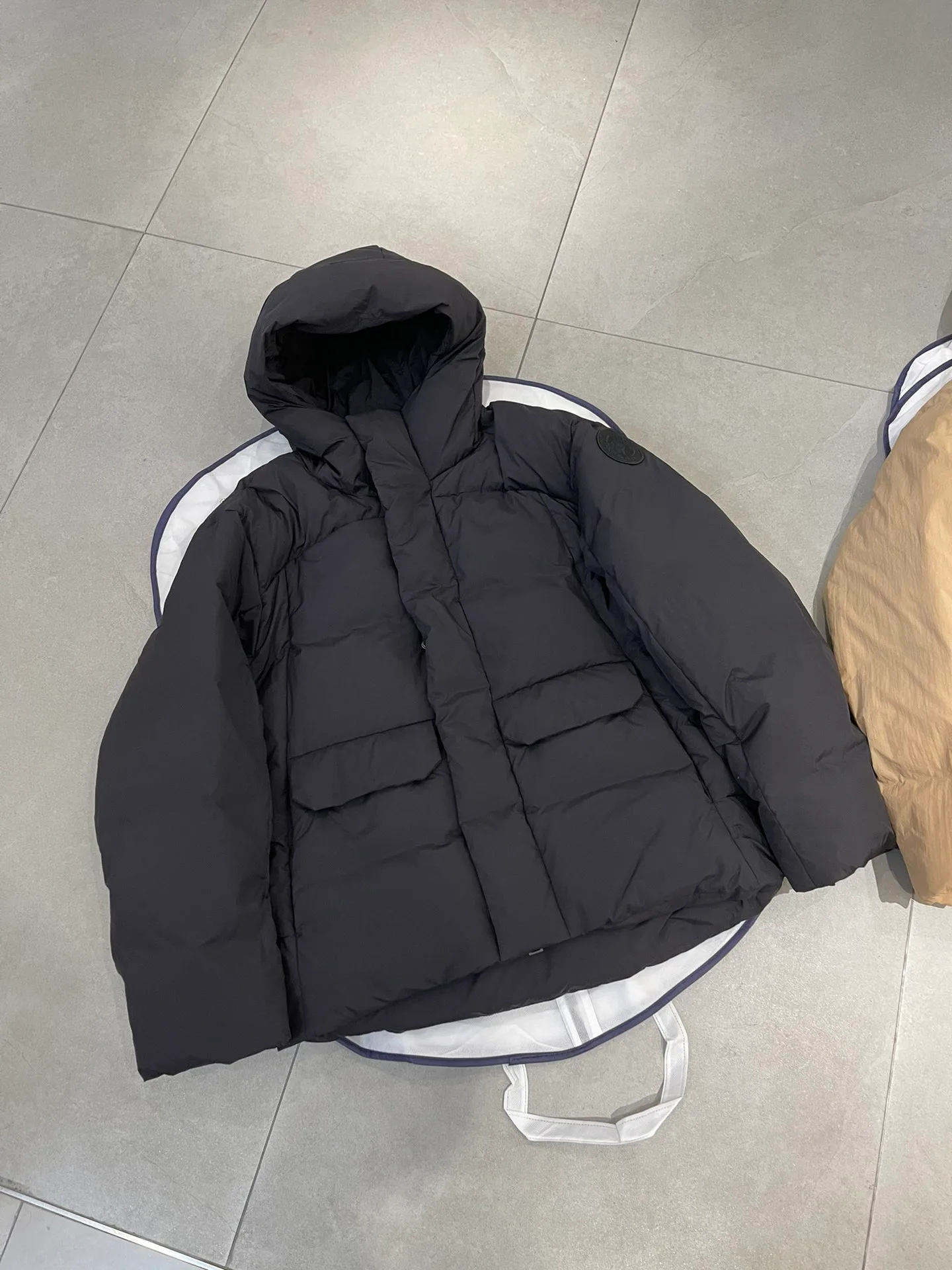 Куртки И Пуховики Мужские Canada Goose 424214