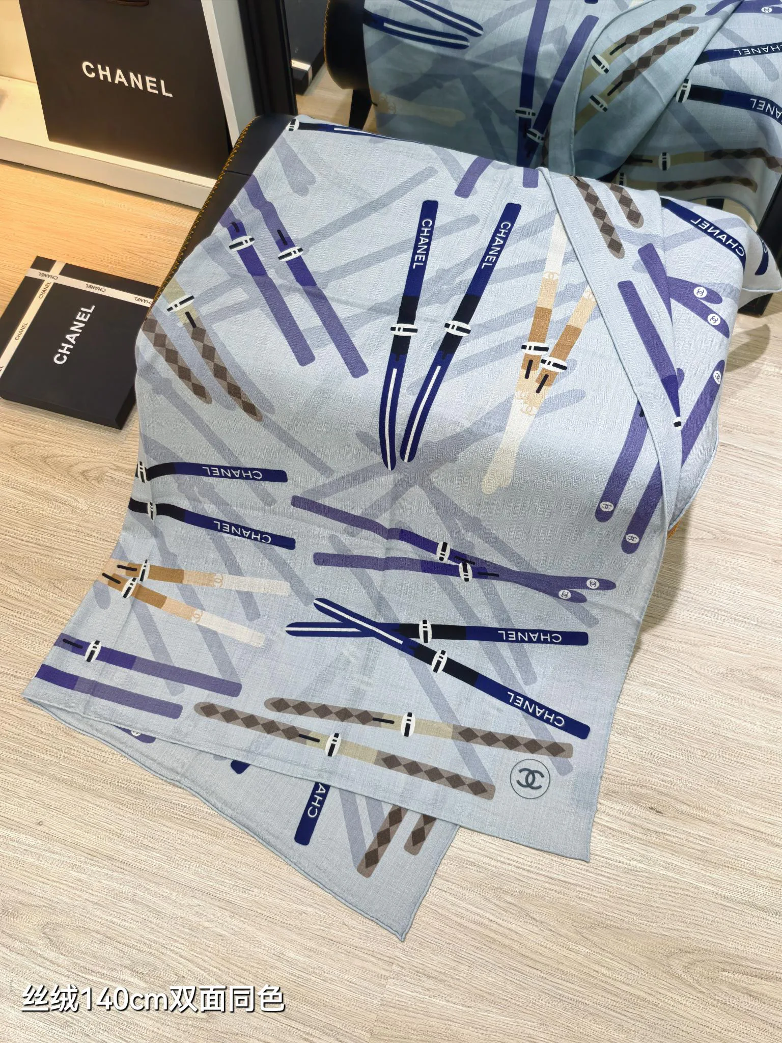 Шарфы Chanel 11362373