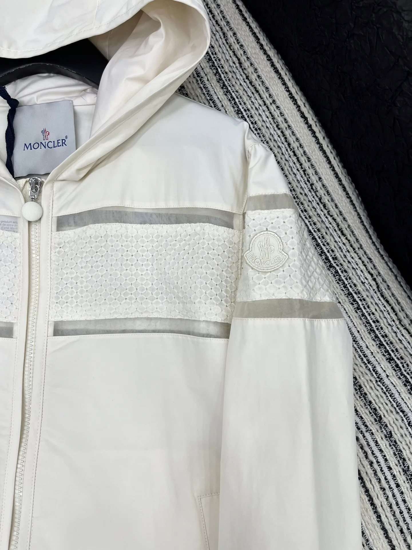 Куртки И Пуховики Женские Moncler 35379