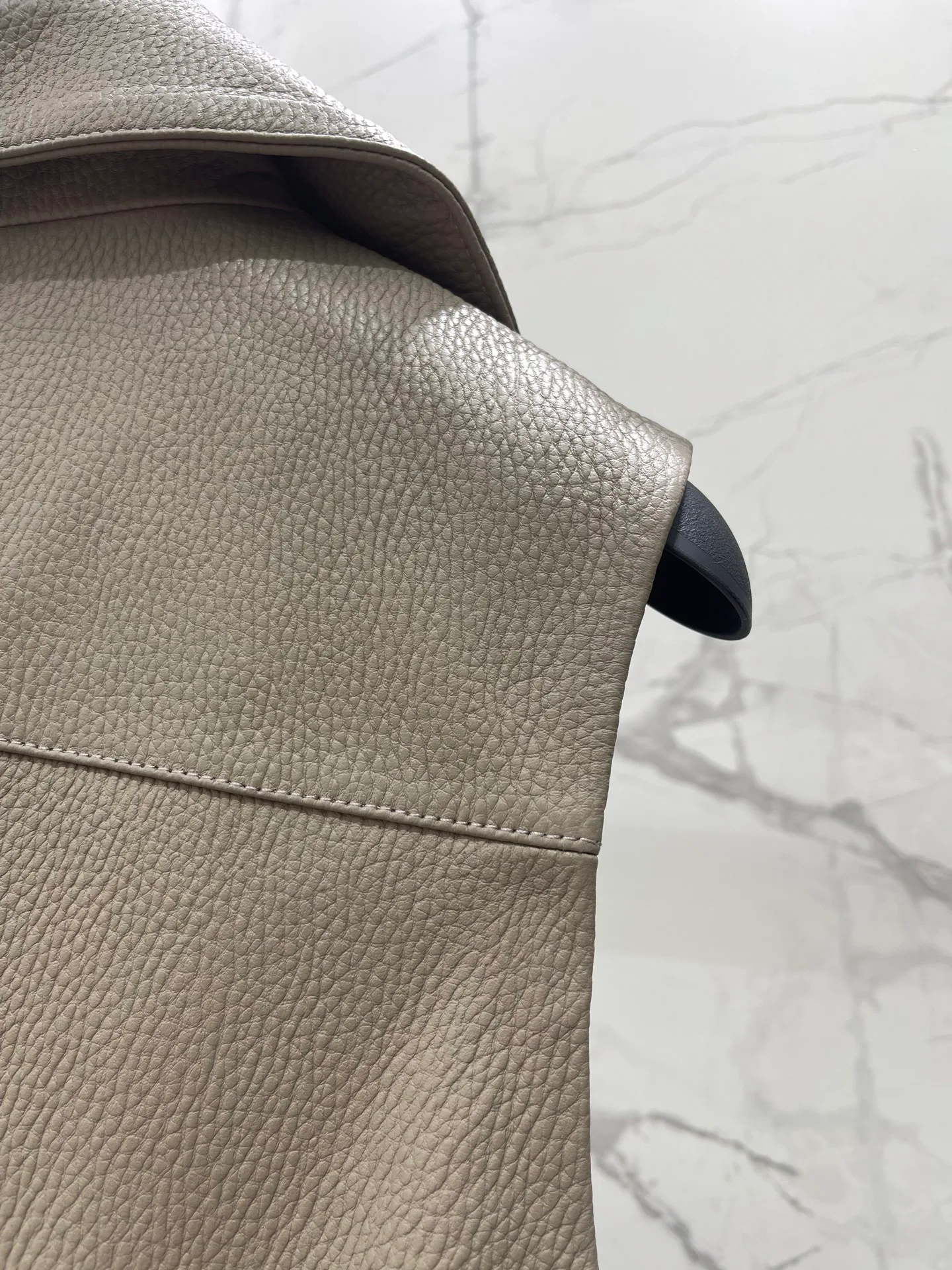 Жилеты Женские Hermes 16969981