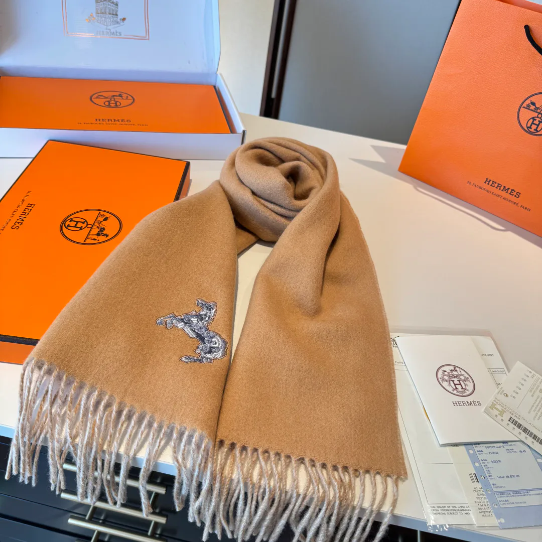Шарфы Hermes 1973737