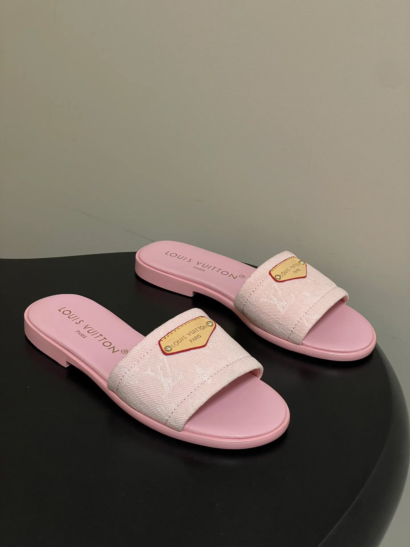 Сандалии Женские Louis Vuitton 3361693