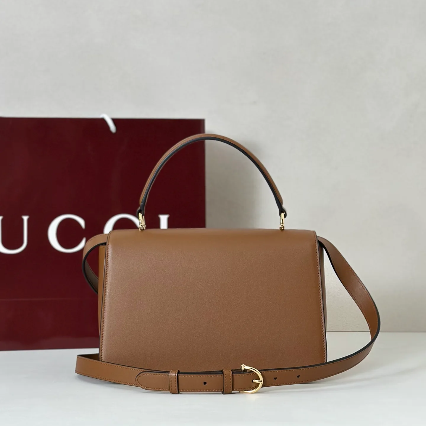 Сумки На Ремне Женские Salvatore Ferragamo 1033746