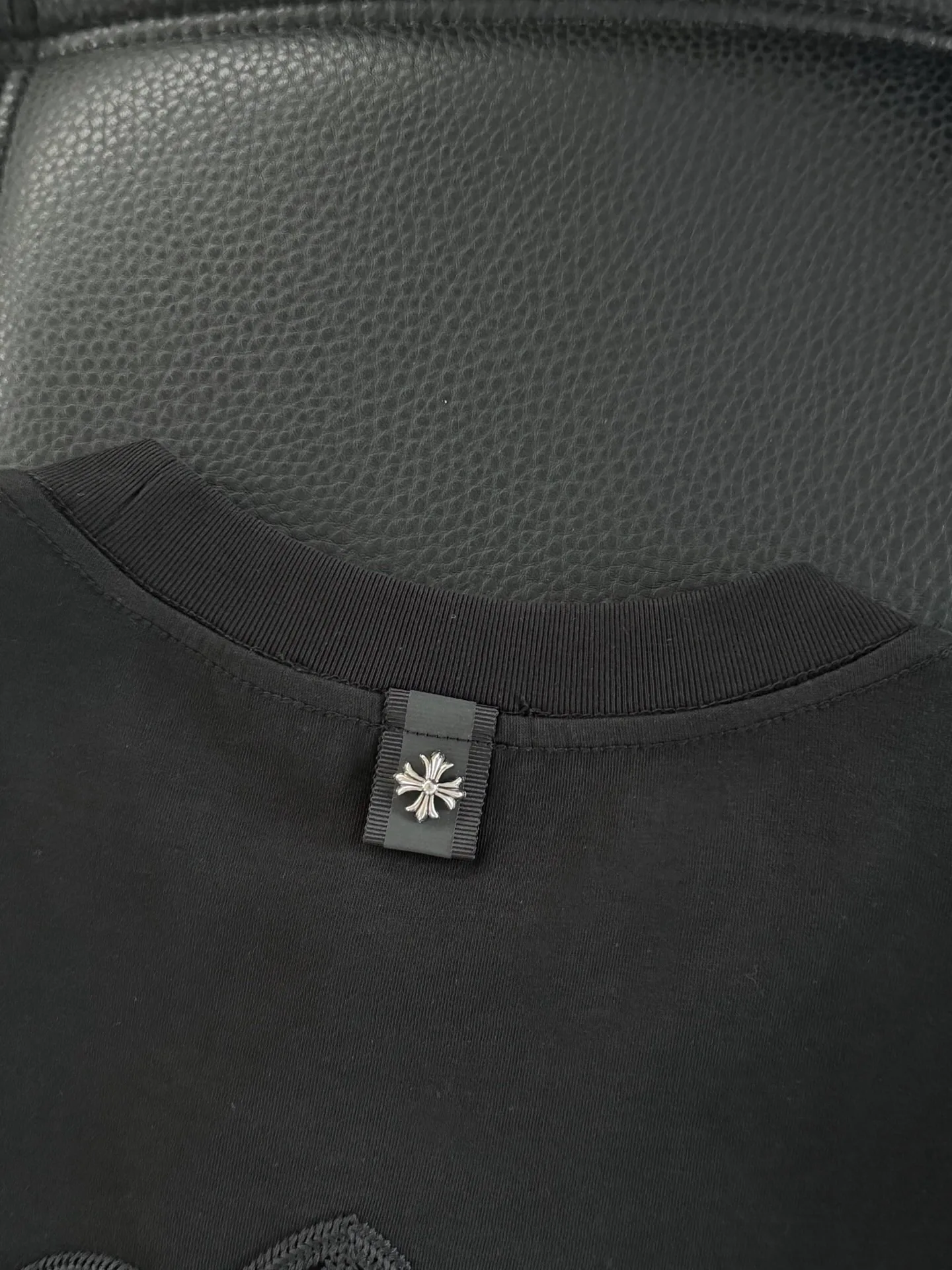 Футболки Женские Chrome Hearts 11701336