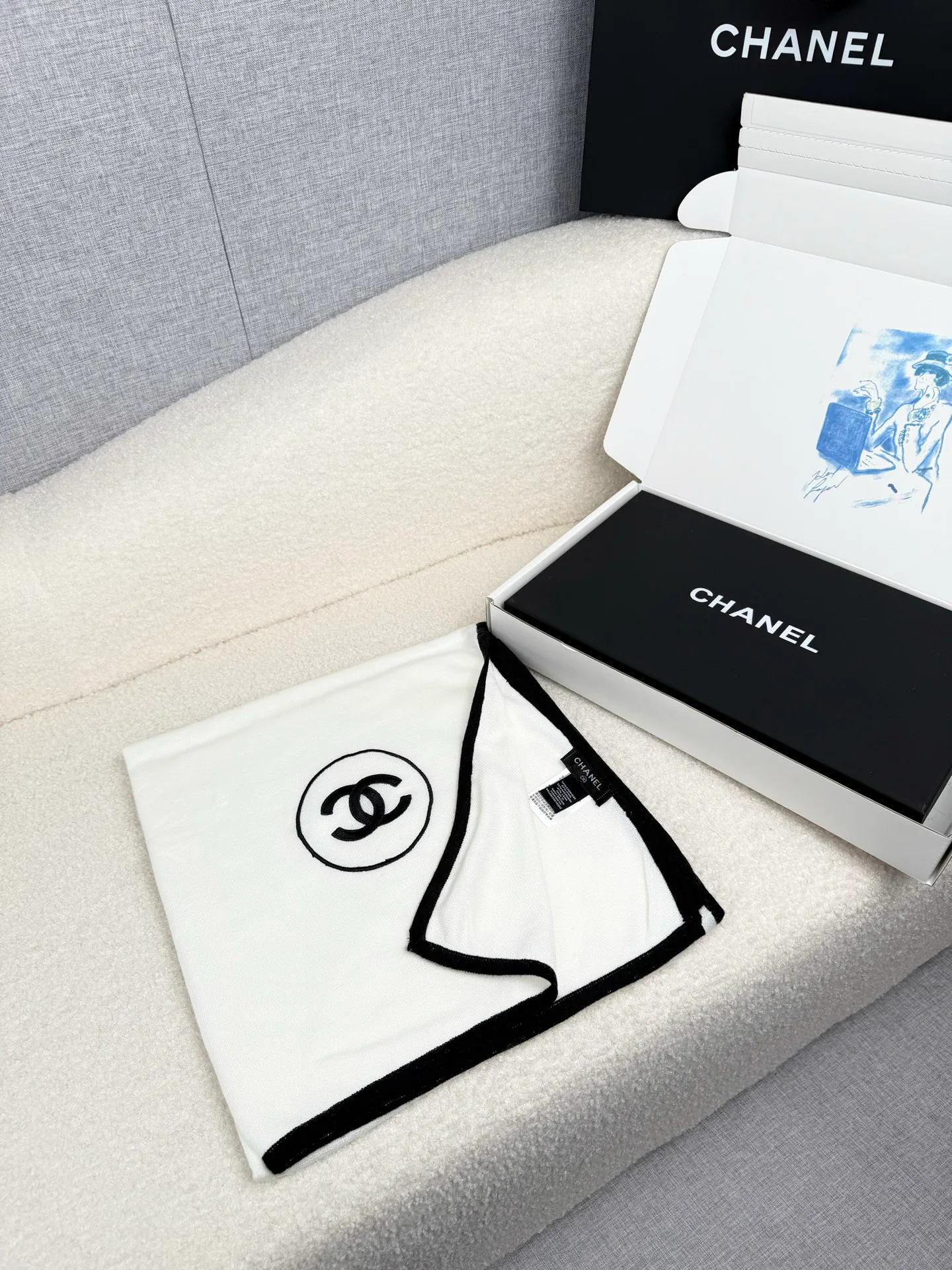 Шарфы Chanel 205937