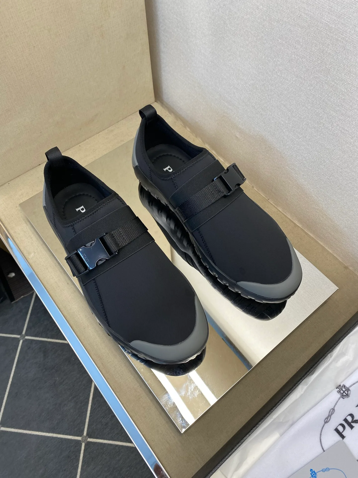 Кроссовки Мужские Prada 20139874