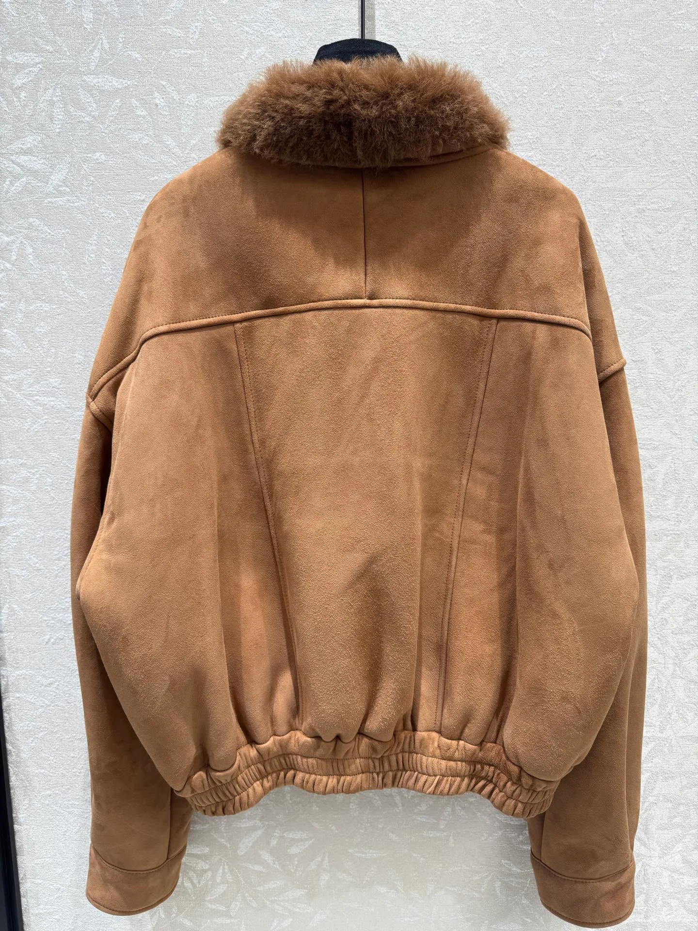Кожаные Куртки И Дублёнки Женские Saint Laurent 18721568