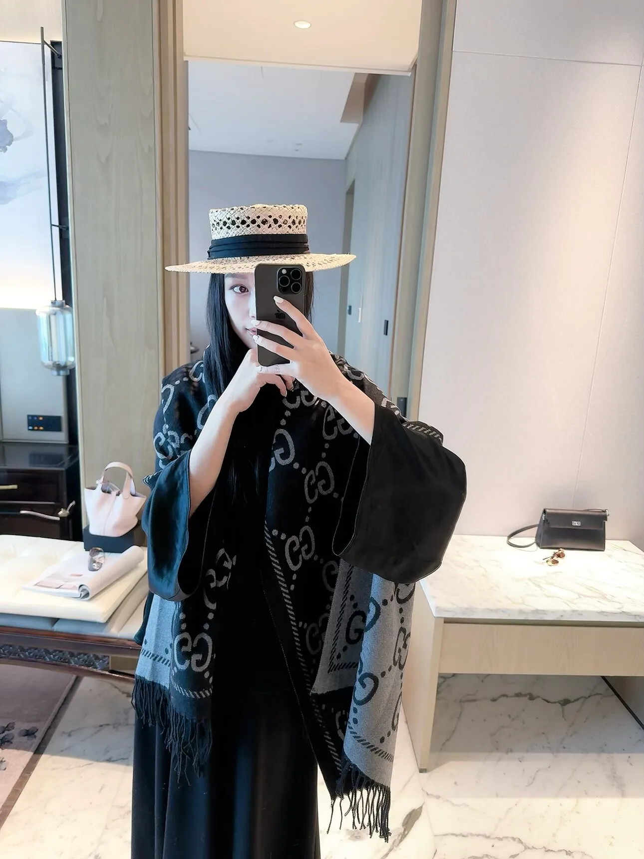 Шарфы Gucci 18322524