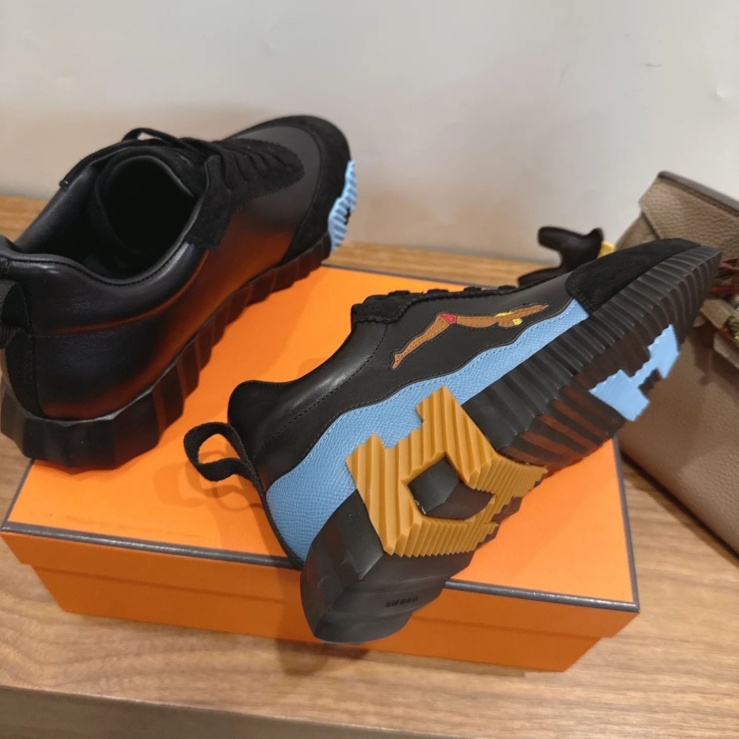 Кроссовки Женские Hermes 17414545