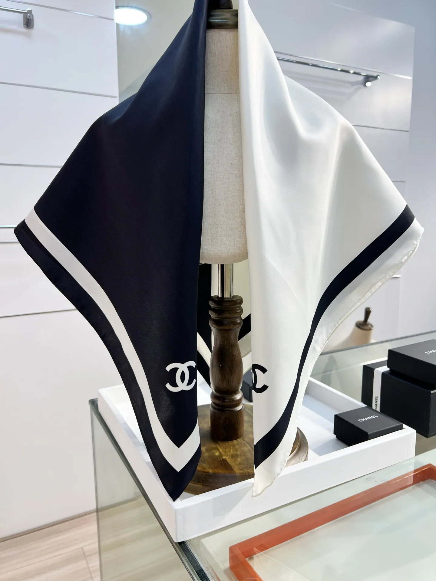 Платки Chanel 12679889