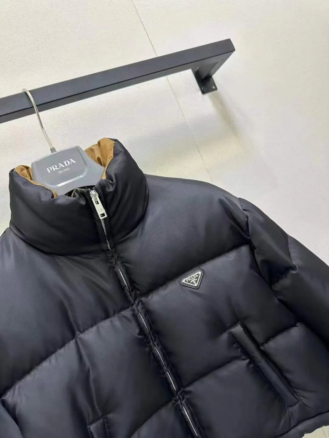 Куртки И Пуховики Женские Prada 863309