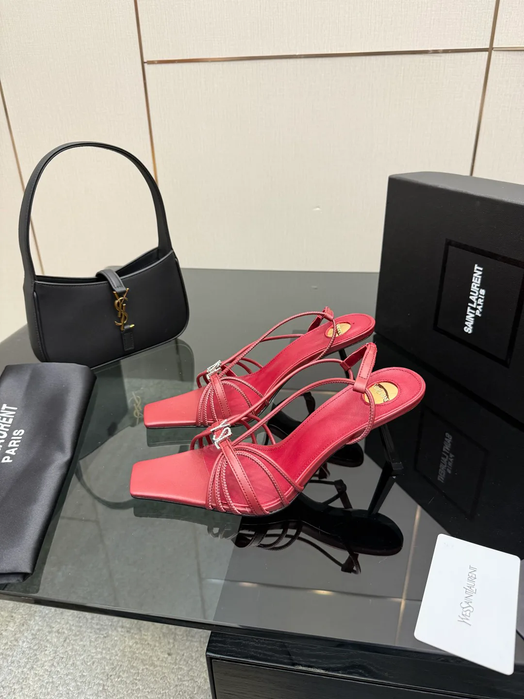 Босоножки Женские Saint Laurent 1435310