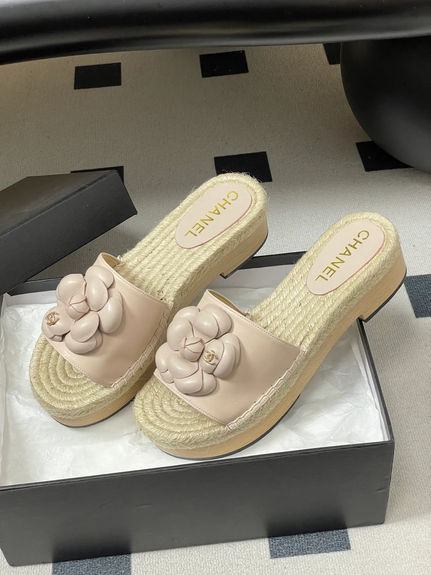 Сандалии Женские Chanel 12810967
