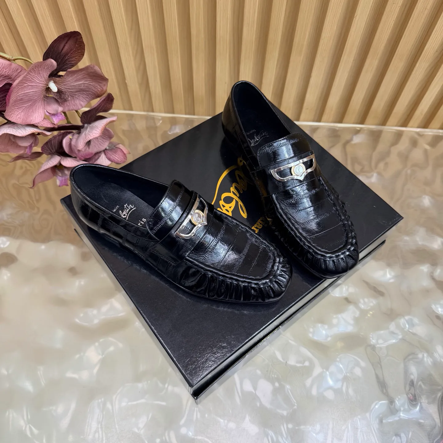 Лоферы И Мокасины Женские Christian Louboutin 18190140