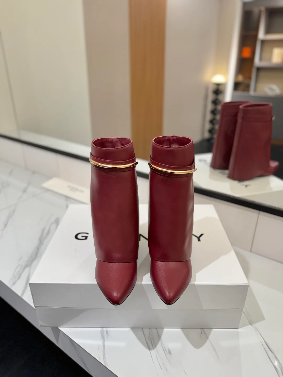 Ботильоны Женские Givenchy 18134729