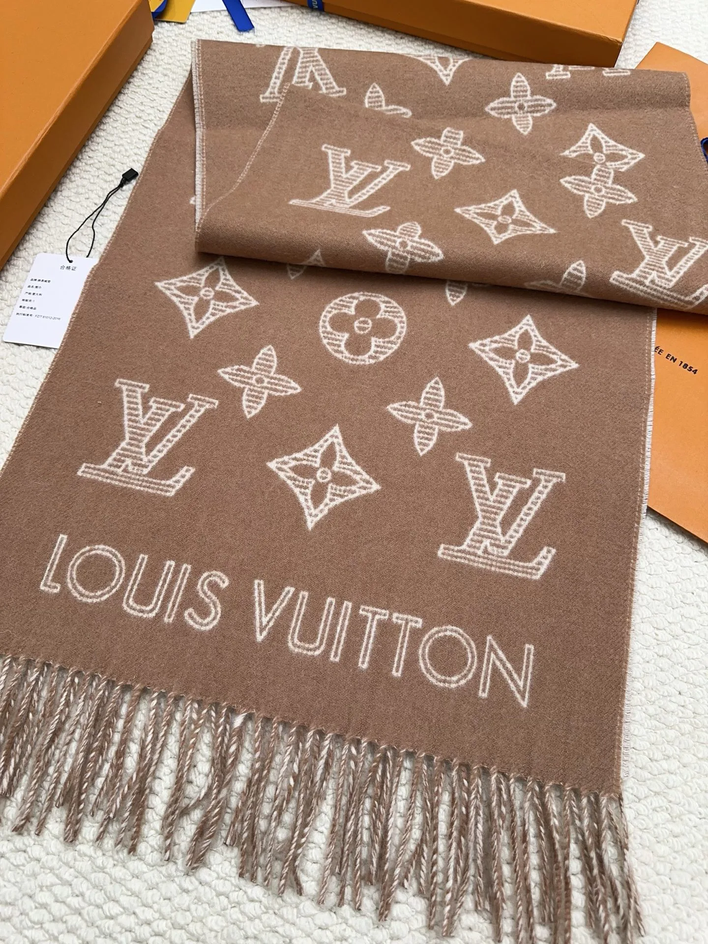 Шарфы Louis Vuitton 18275093