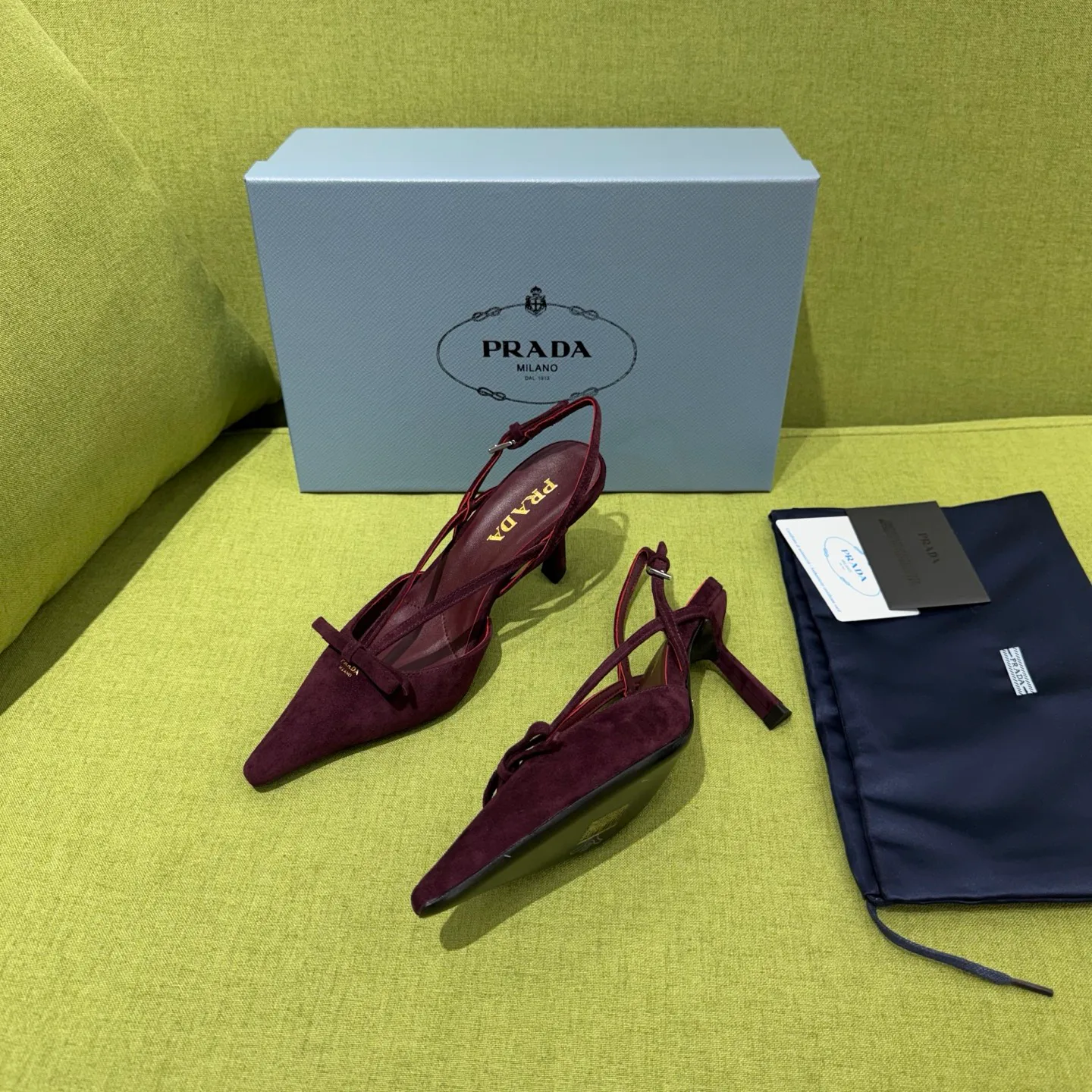 Босоножки Женские Prada 19075241