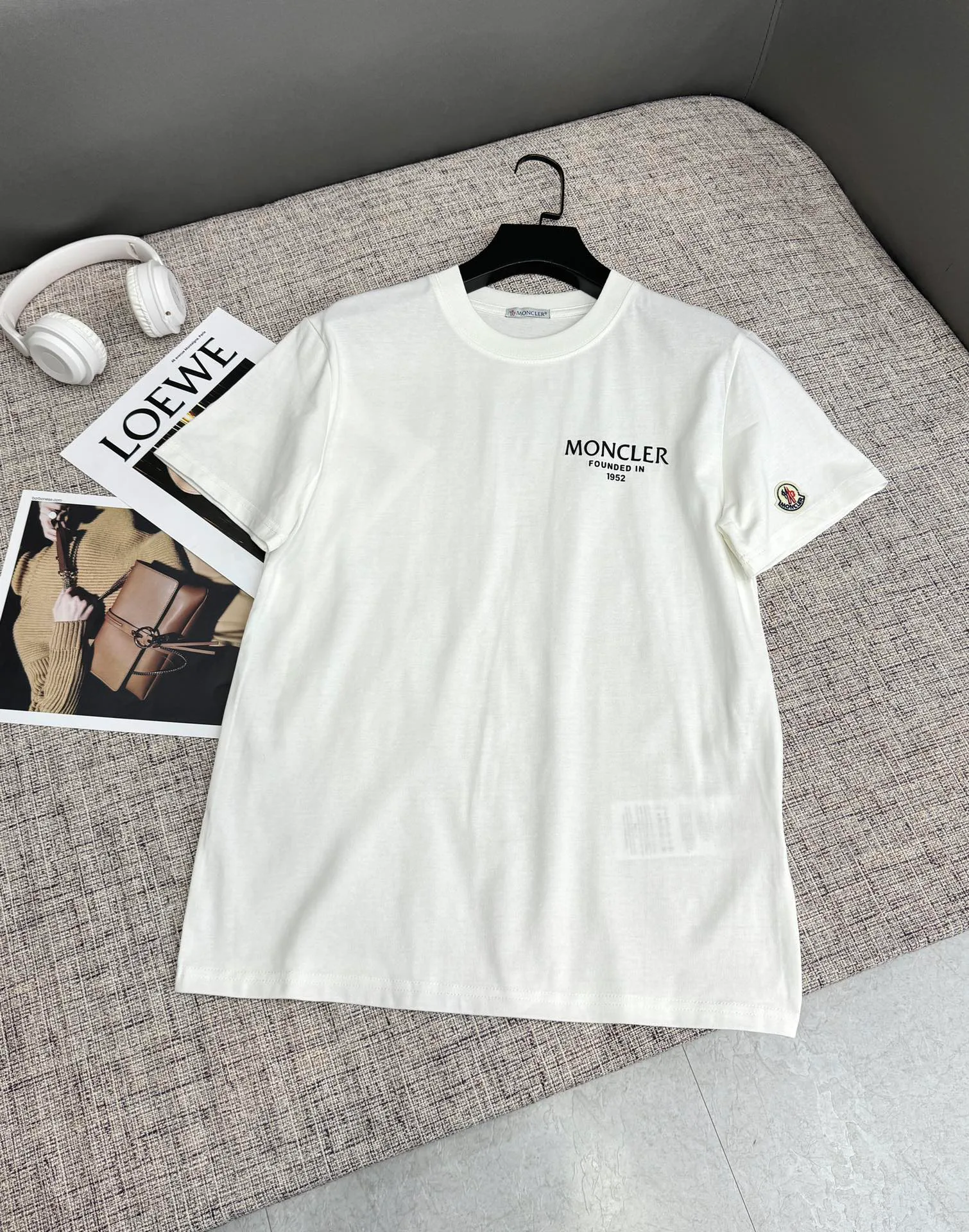 Футболки Женские Moncler 2878