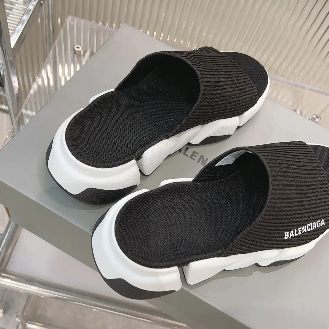 Шлепанцы Женские Balenciaga 17182657