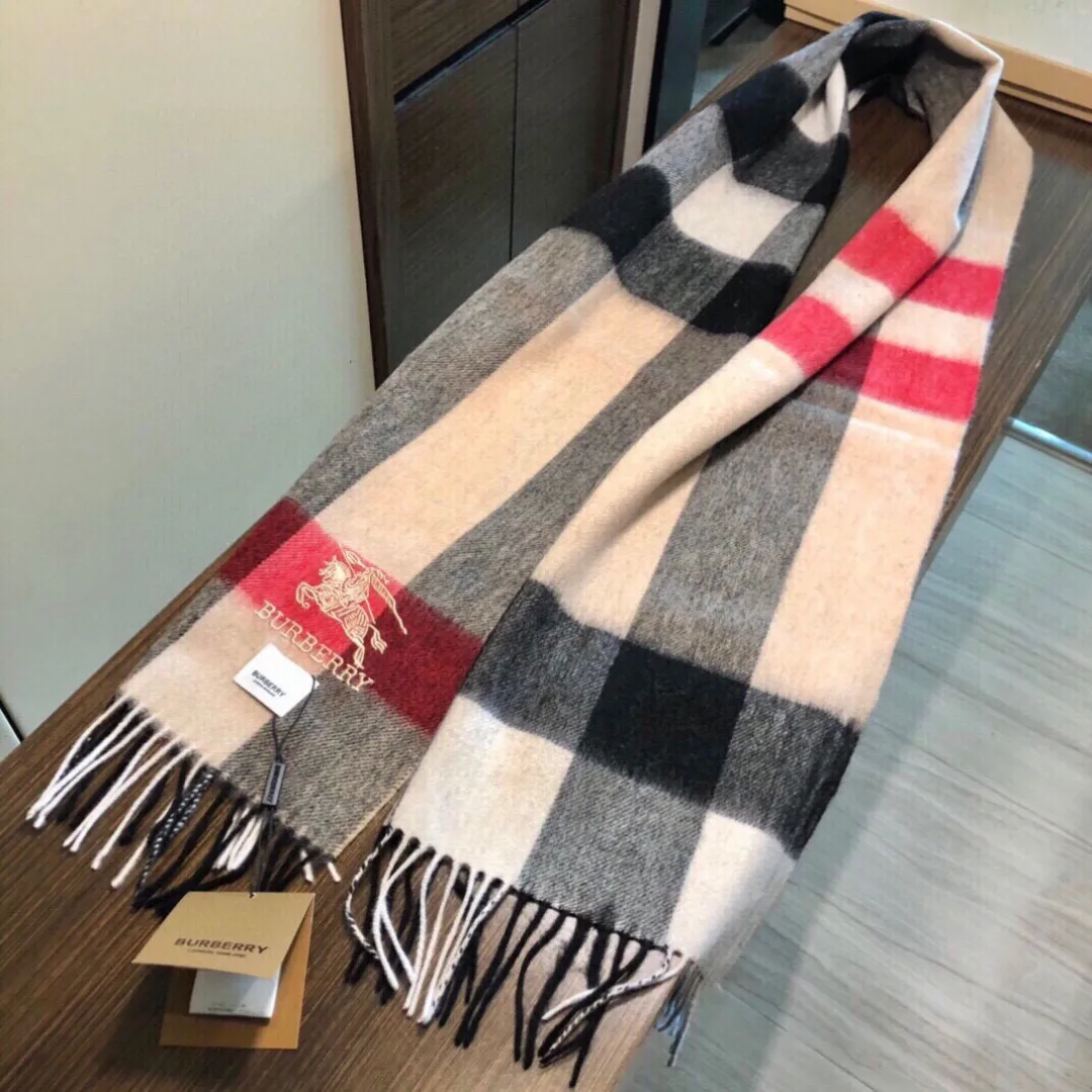 Шарфы Burberry 588319