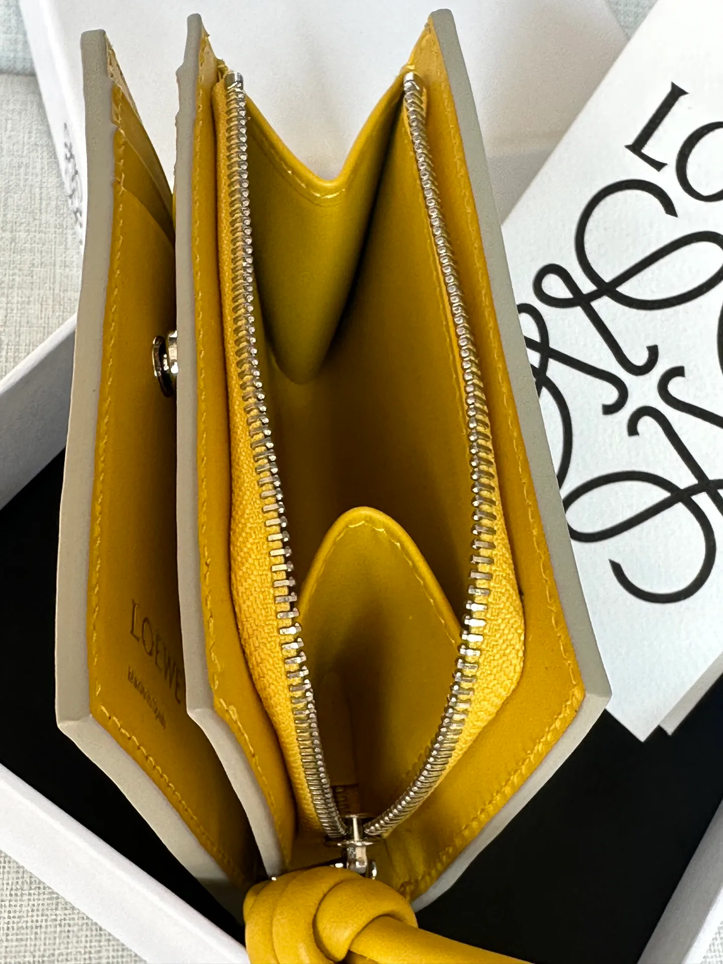 Клатчи Женские Loewe 13463690