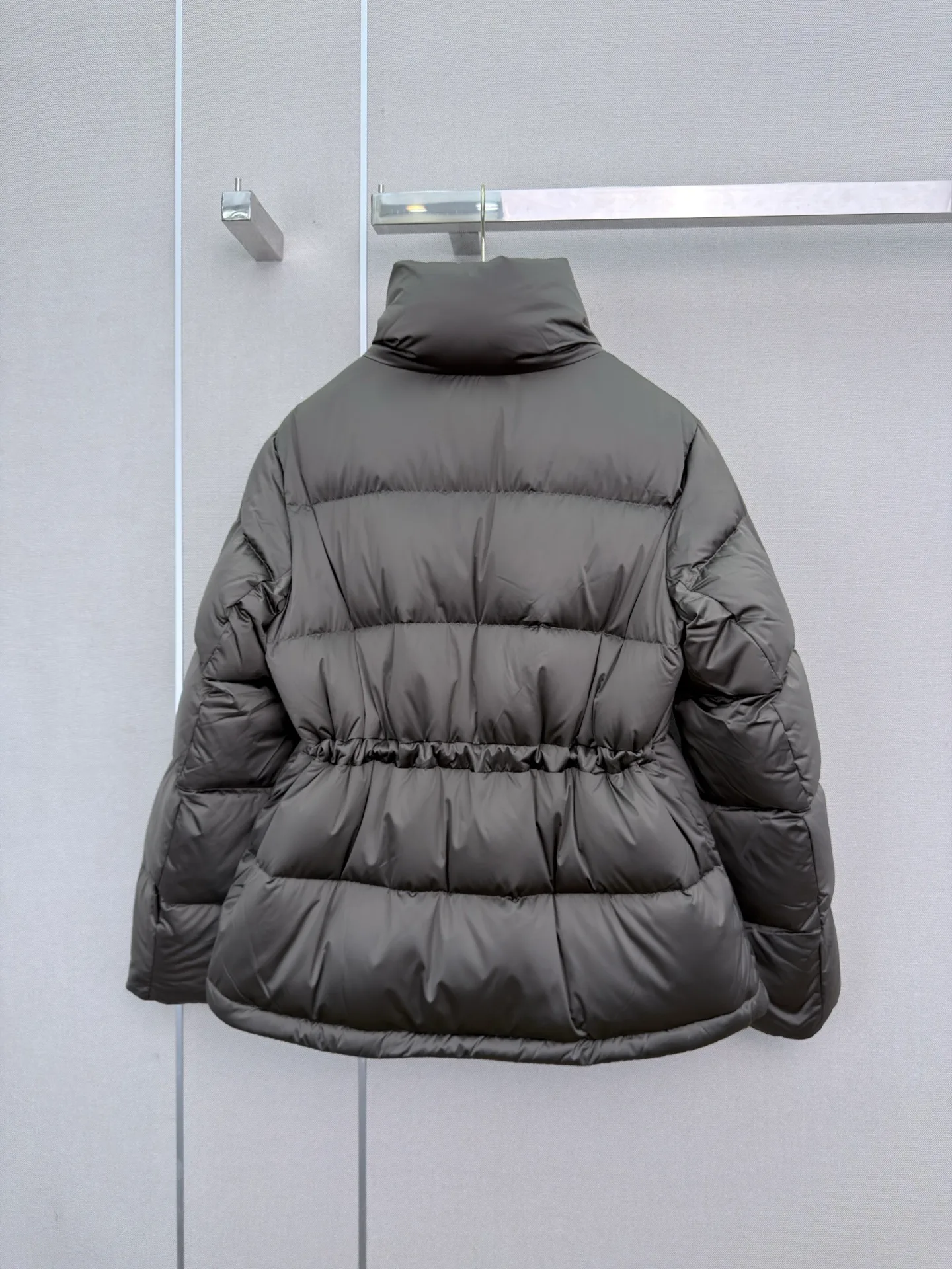 Куртки И Пуховики Женские Miu Miu 19555743