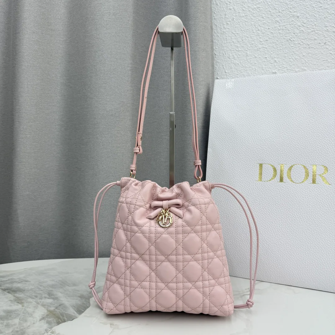 Классические Сумки Женские Christian Dior 12594815