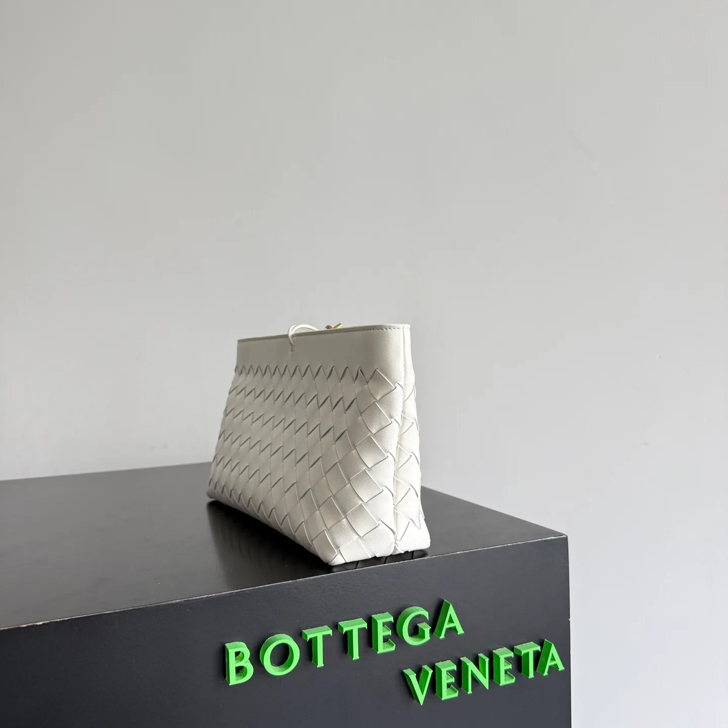 Классические Сумки Женские Bottega Veneta 18004862