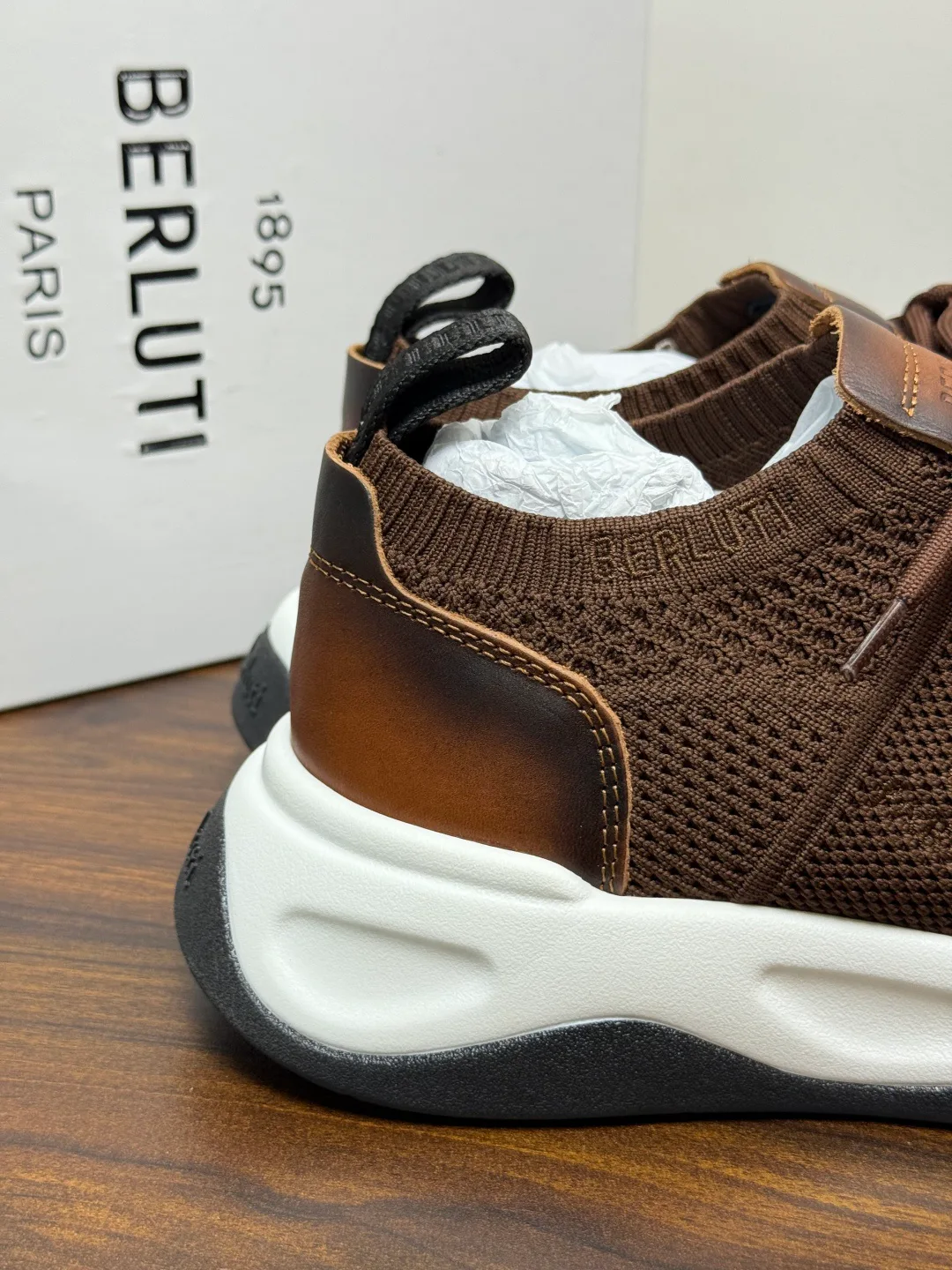Кроссовки Мужские Berluti 19423278